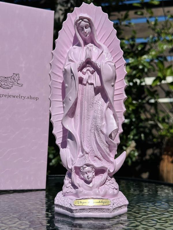 Virgen Mary Statue - With Mary by your side, treasure the Word and reflect on it in your heart.